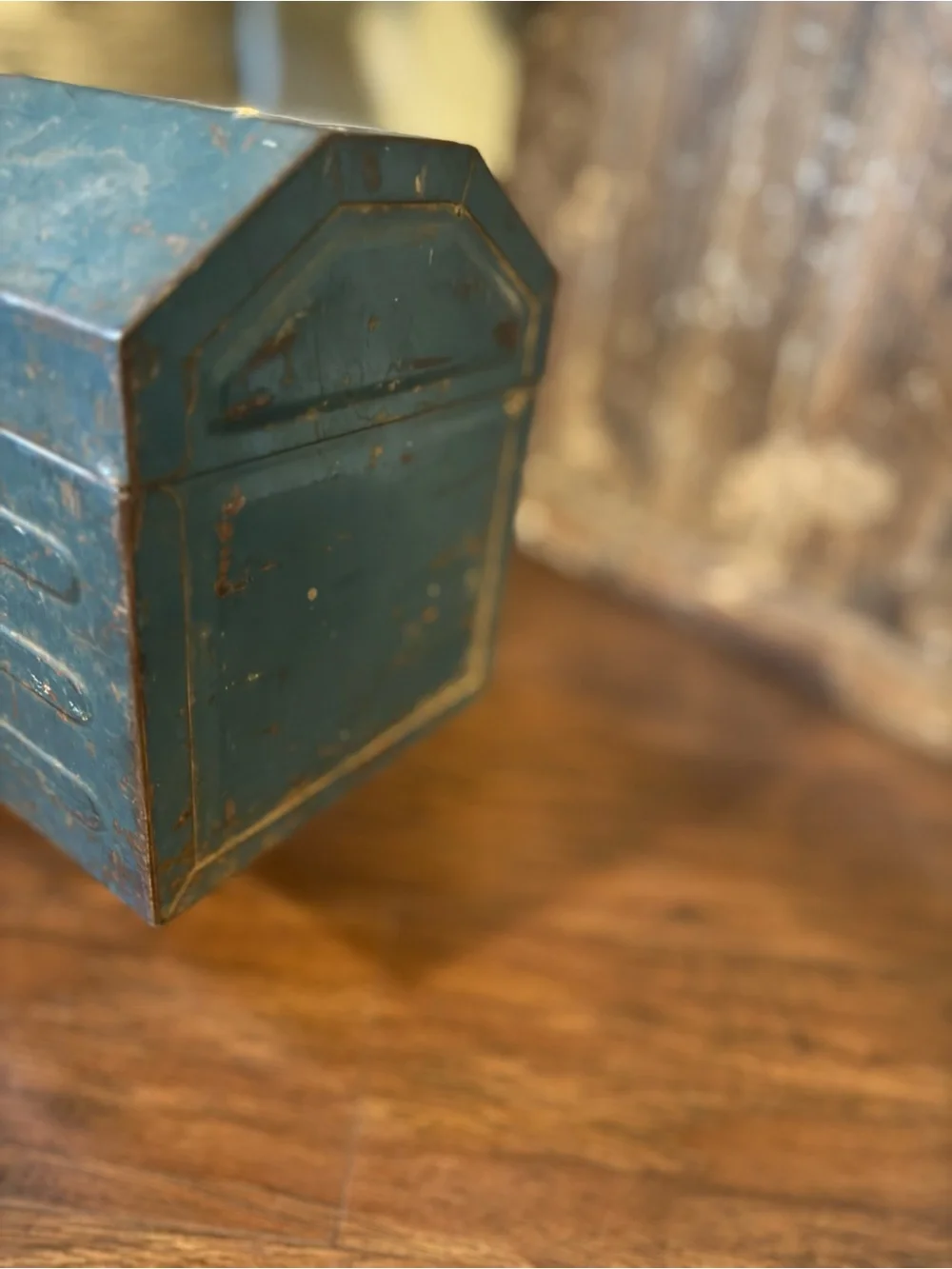 Vintage Metal Toolbox in Teal Blue With Tray